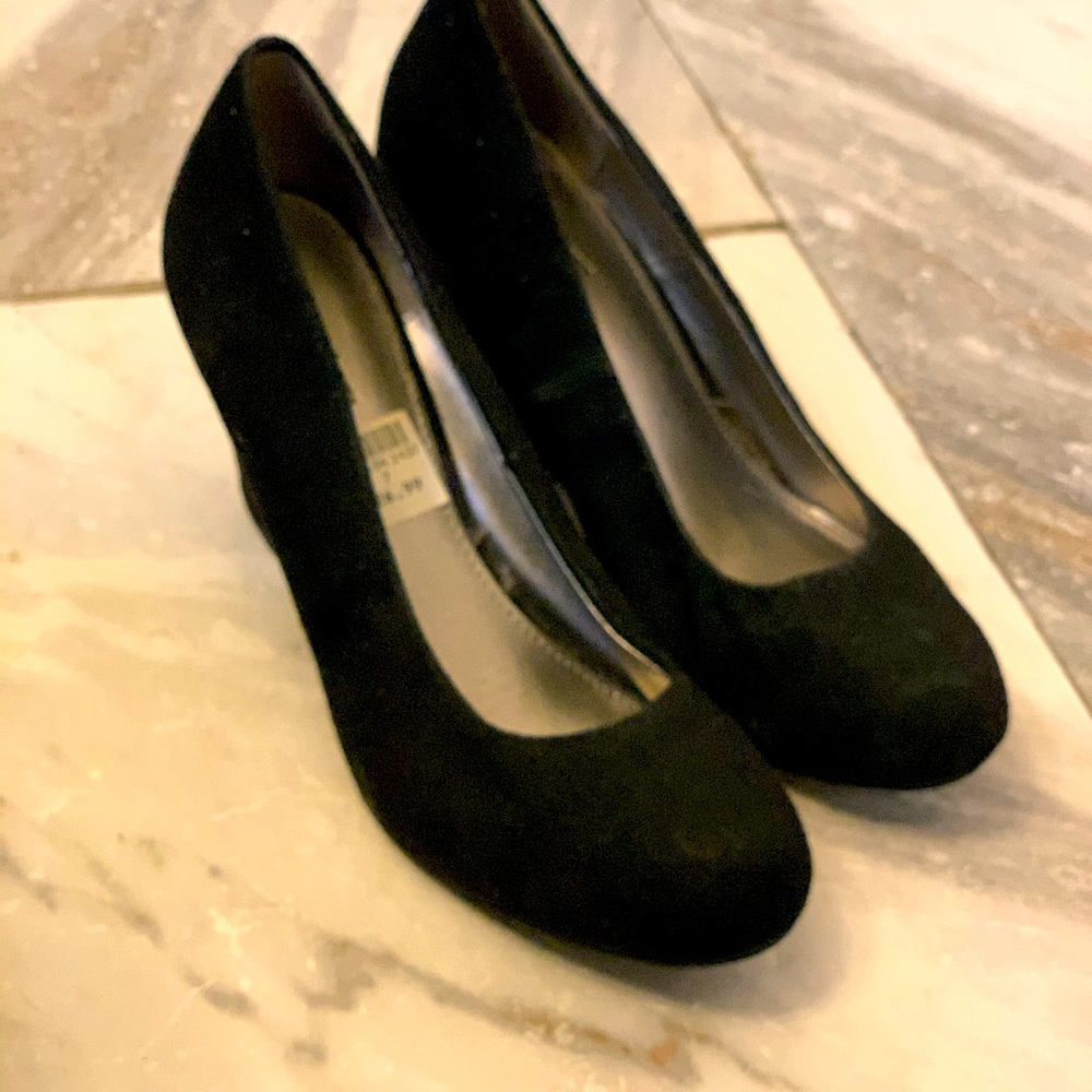 Wedge heels
